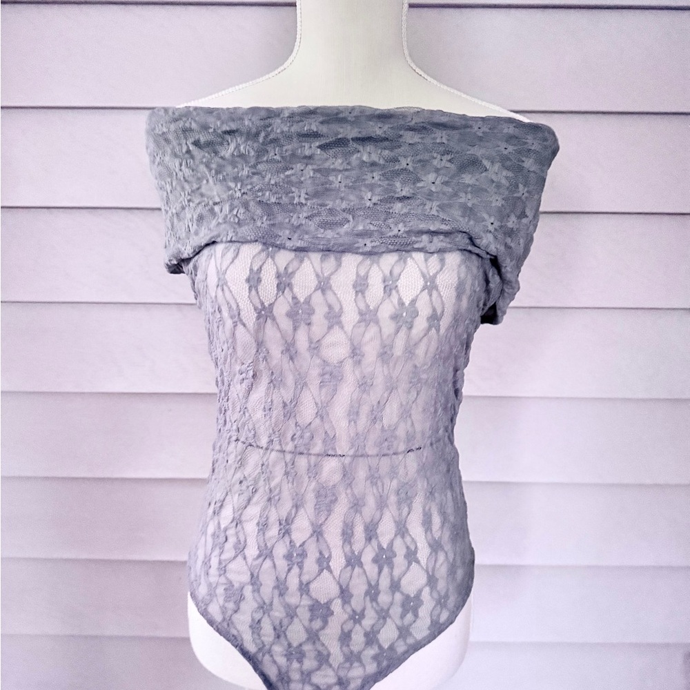Zara gray lace off shoulder bodysuit size L
